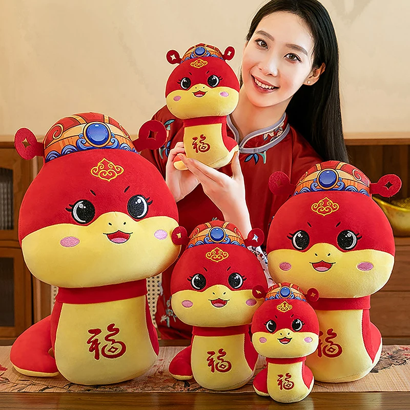 Boneka maskot ular, dekorasi zodiak ular Tiongkok ornamen hadiah Tahun Baru aksesoris Festival mainan mewah 1 buah