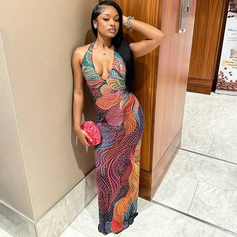 

STYLISH LADY Abstract Print Mesh Halter Maxi Dress 2026 Summer Women Sexy Sleeveless Backless V Neck Bodycon Party Dress