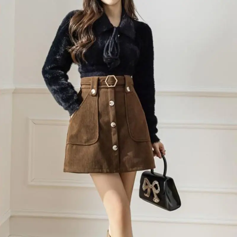 Retro Corduroy Midi Skirt for Women\'s Spring Wear 2024 Korean New Item Slim and High Waist A-line Wrapped Hip Skirt Short Skirt