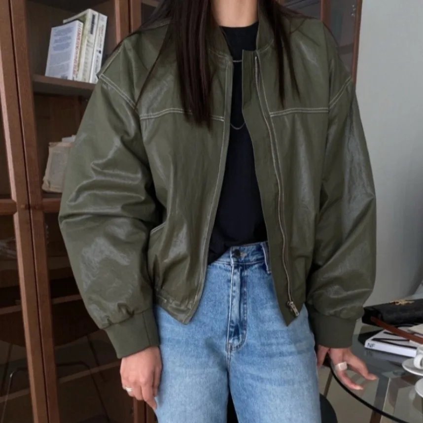 

Ретро-шик: Весенняя женская куртка с длинными рукавами и бейсбольным воротником, свободного кроя, на молнии, из искусственной кожи, универсальная верхняя одежда