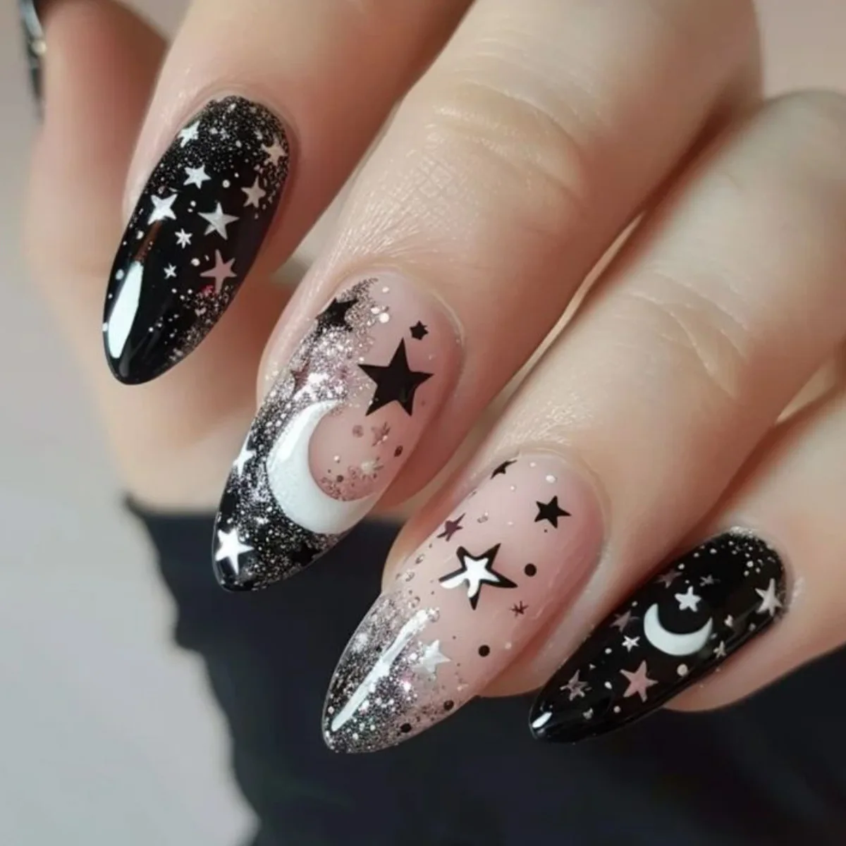 

24Pcs Mid-length Almond Fake Nails Press on With Black Star Moon Design False Nail Shiny Powder Detachable Full Cover Nails Tips