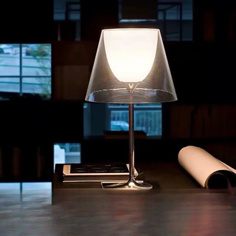 

Simple Nordic living room study bedroom bedside hotel eye protection desk lamp