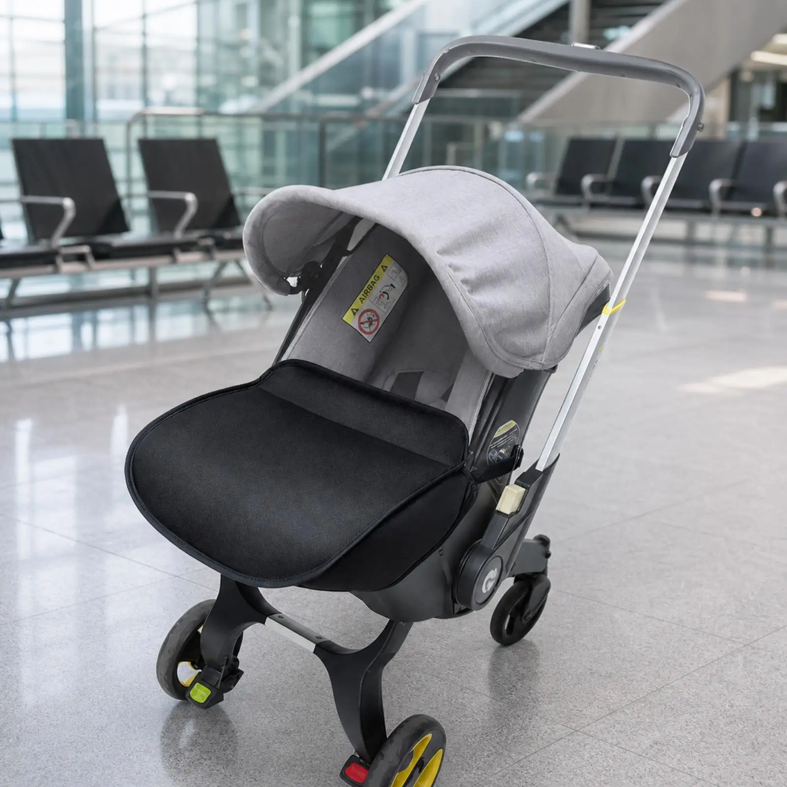 Windproof Pram Footmuff Secure enveloping Design, Soft Insulated Lining, pram Leg Cover, for cold weather outings