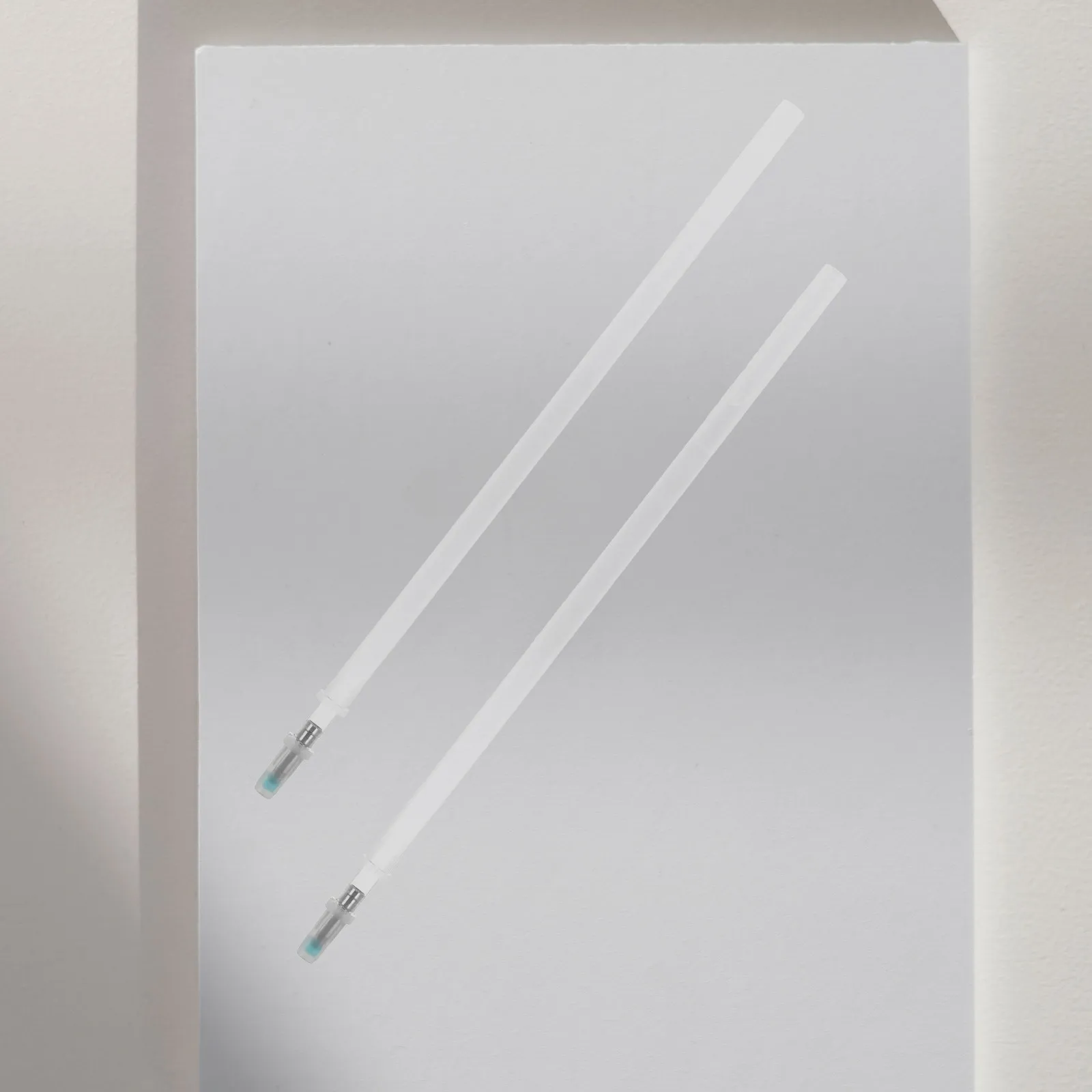 

10 шт. флуоресцентных стержней для ручек, светящиеся чернила, невидимые УФ-чернила, гладкое письмо, сменные чернила для школы и офиса