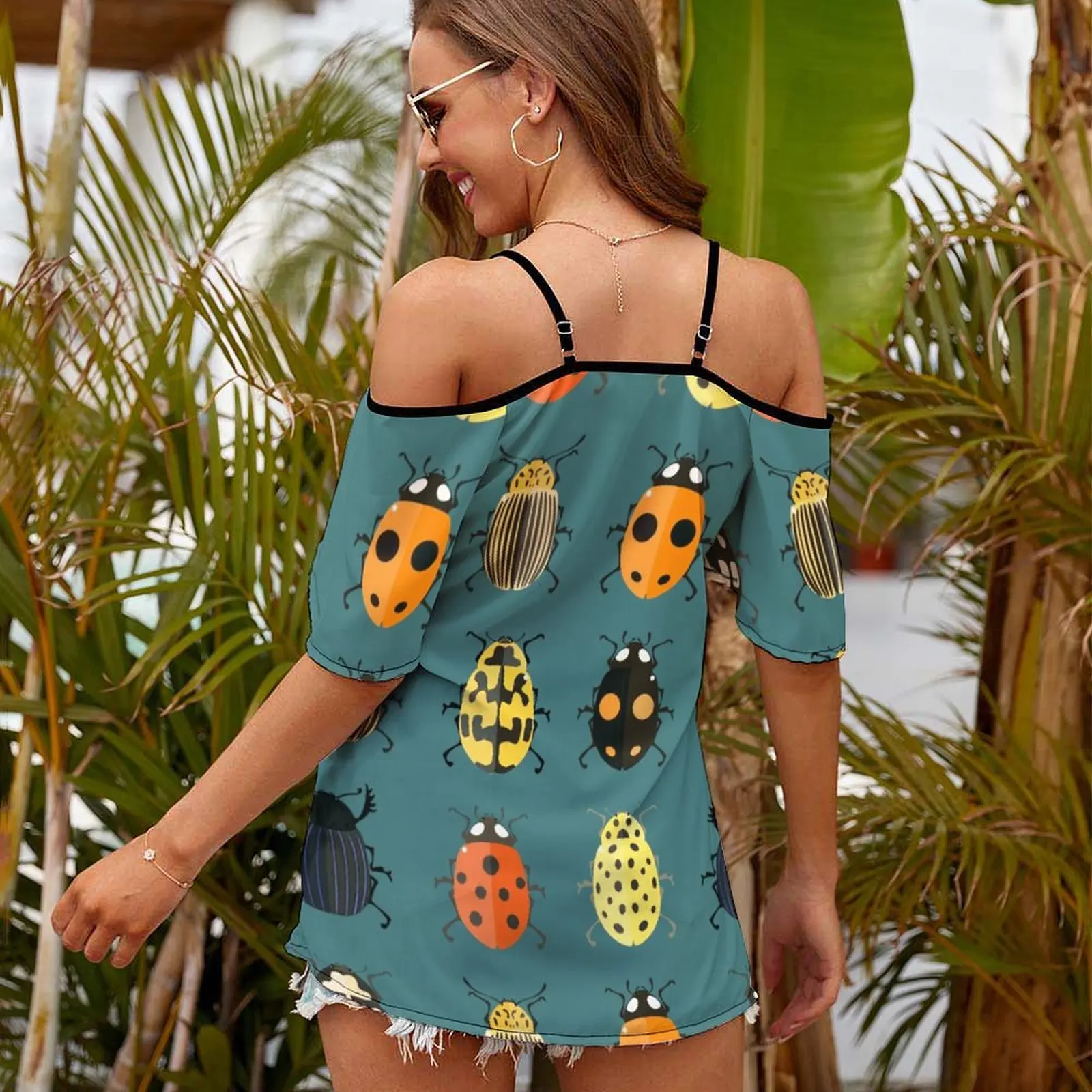 Śliczne błędów. Rozcięcie rękaw zimny ramię drukuj kobiety T koszula w stylu Casual, letnia koszulka Tshirt luźny Top Bug Colorado Ladybird Scarab Insect