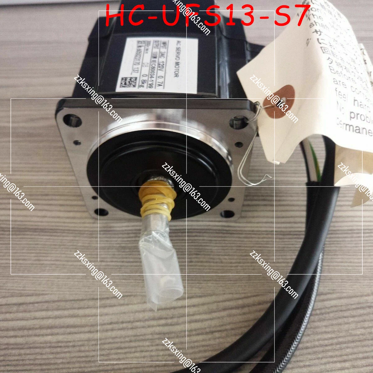 

Совершенно новый оригинальный серводвигатель HC-UFS13-S7