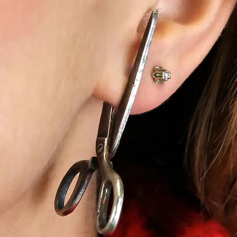 Dark Gothic Vintage Imitation Scissors Exaggerate Stud Earrings For Men Women Goth Punk Silver Color Halloween Earrings Jewelry