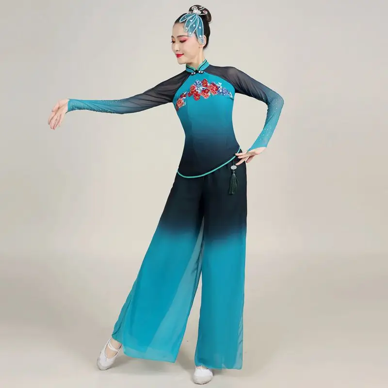 Classical Dance Performance Costume For Women, Featuring A Flowing And Ethereal Design, Chinese Fan Dance And Yangge Dance
