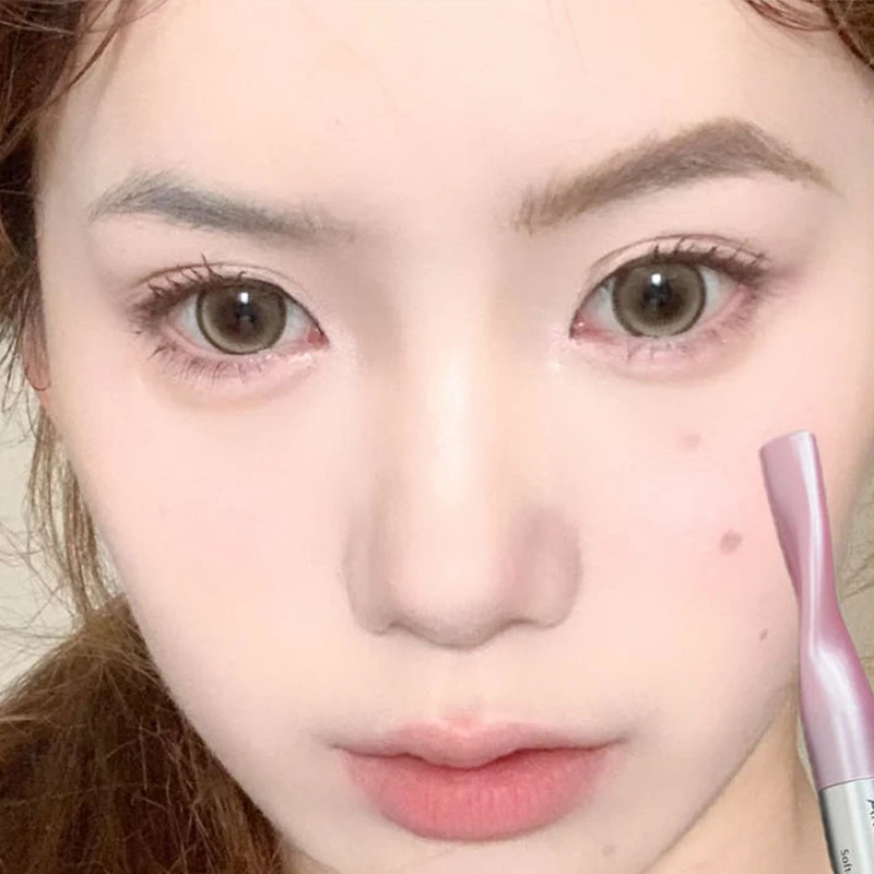 Teinture pour sourcils à brume douce pour femmes, petite tête de brosse imperméable et sans taches de maquillage, crème pour sourcils légère de style coréen, style de noël