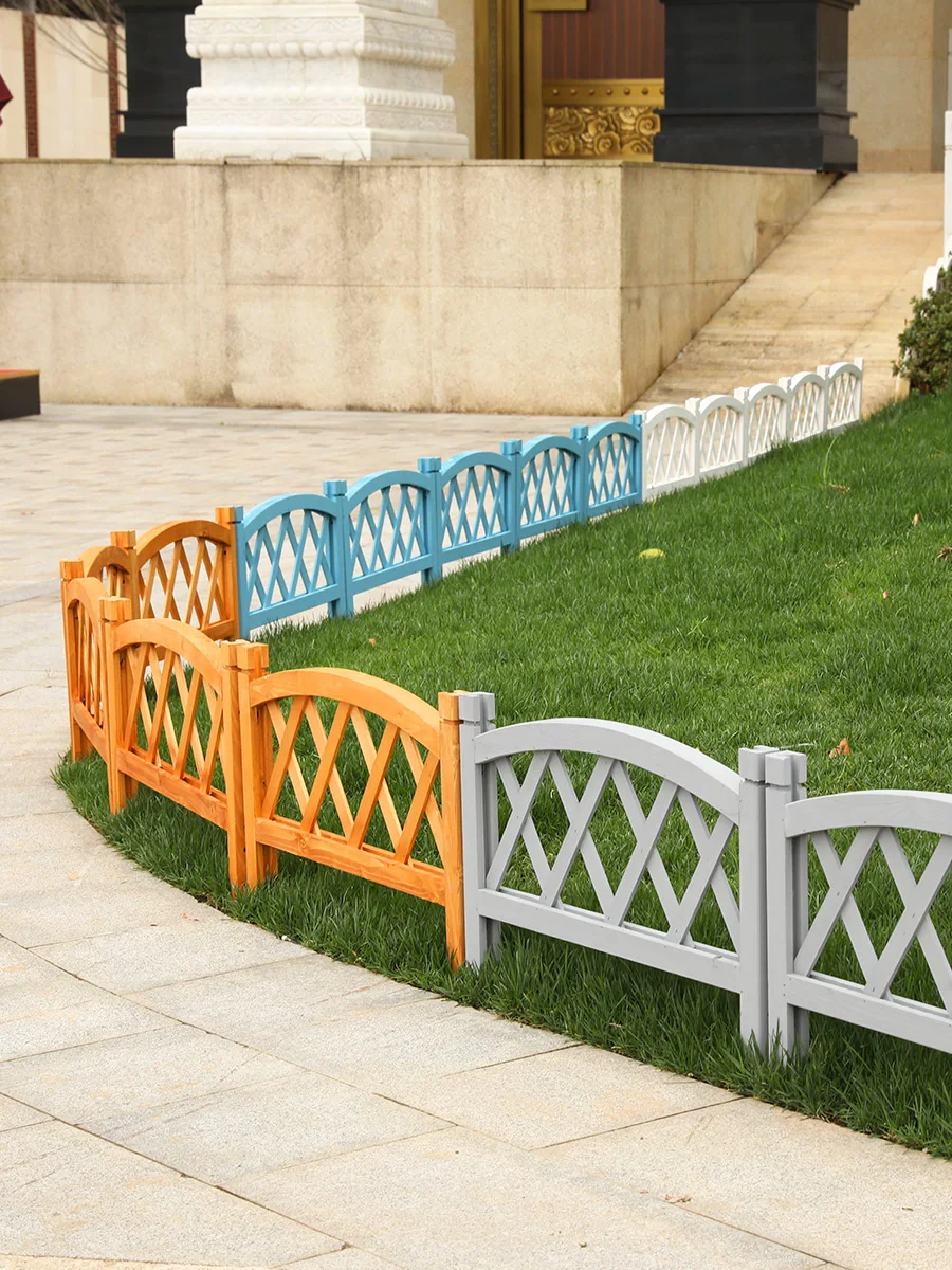 American Vintage Garden Anticorrosive Wood Fence Decoration Outdoor Small Fence Solid Wood Guardrail