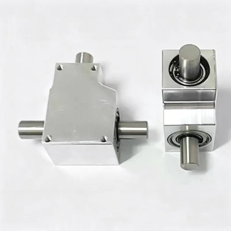 Right angle transmission reversing helical gear bevel gearbox reduction ratio 1:1 double output shaft 12MM 90 degree commutator