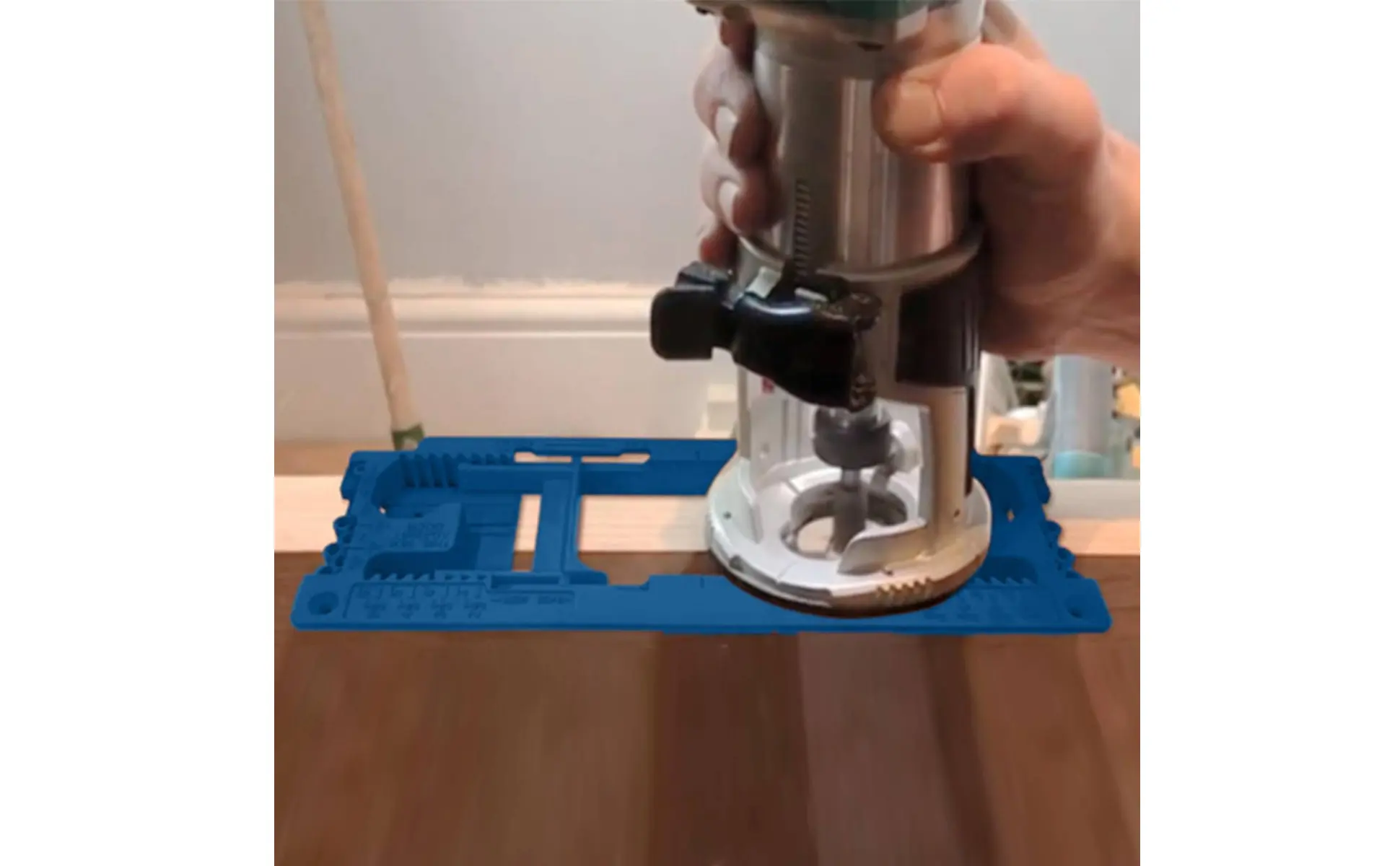 Door Hinge Router Template Precise Cutting Door Hinge Jig Accommodates Common Hinges Easy to Use for Woodworkers, Carpentry Door Hinge Router Template Precise Cutting Door Hinge Jig Accommodates Common Hinges Easy to Use for Woodworkers, Carpentry