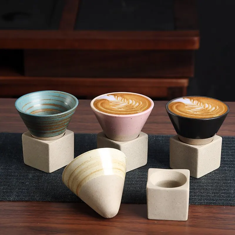 Retro-Dreieck-Keramik-Kaffeetasse im japanischen Stil, handgefertigte Keramiktasse für Tee, Latte, Büro, Heimgebrauch, langlebiges Trink-Geschenkset