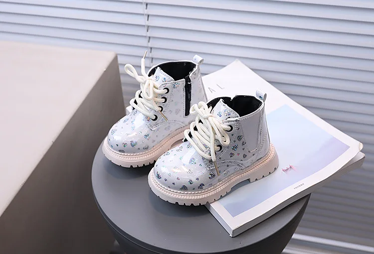 Bling Stars Allover-Print Kinder-Stiefeletten für Mädchen Weiche Sohle Herbst Prinzessinnen-Schuhe Glänzende Kinder-Kurzstiefel – Detail 5