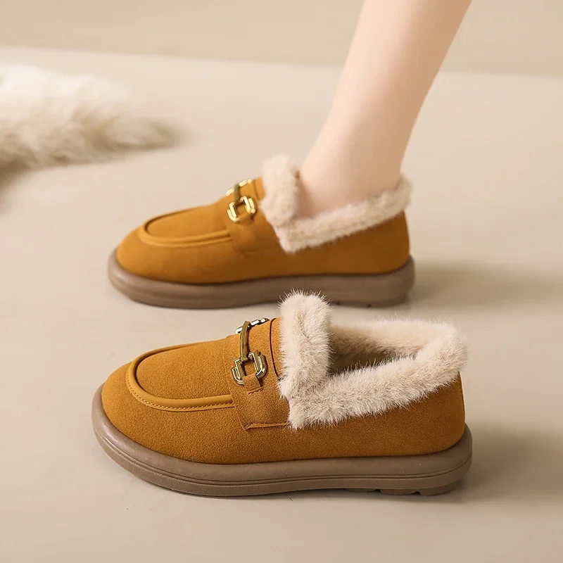 Stivali da neve piatti da donna Outdoor Slip-on caldi mocassini in peluche scarpe in cotone donna Casual Comfort Soft Flat mocassini invernali