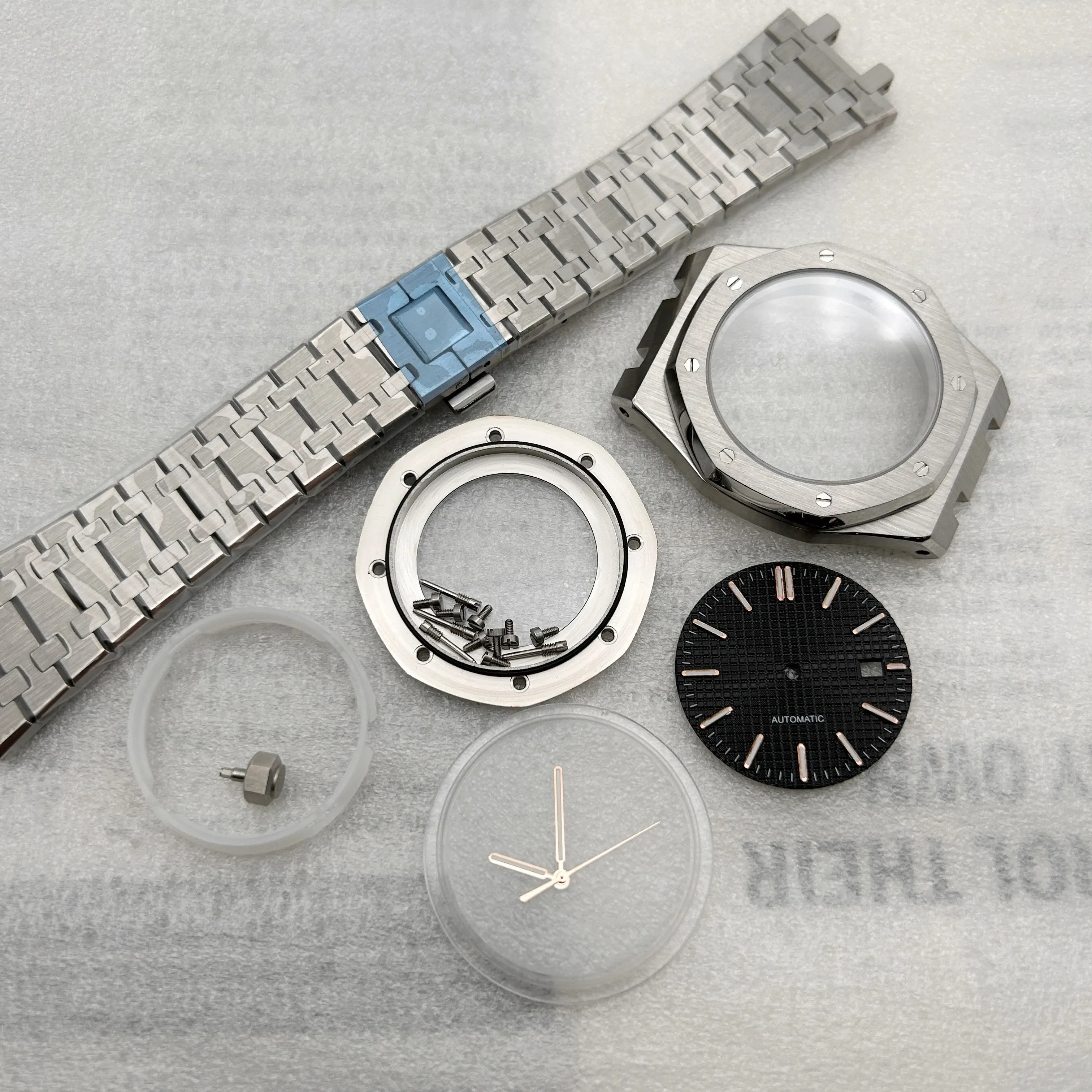 41 mm Uhrengehäuse, 31,8 mm Zifferblatt, Zeiger, Edelstahlarmband, Saphirglas, 100 m wasserdicht, für NH35 NH36 Uhrwerk, Gehäuse aus königlicher Eiche