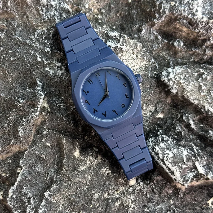 Top Fashion Men Luxury Calendar Watch Women Business Casual Quartz Watches Sports Plastic Watch Students Watches Reloj Hombre