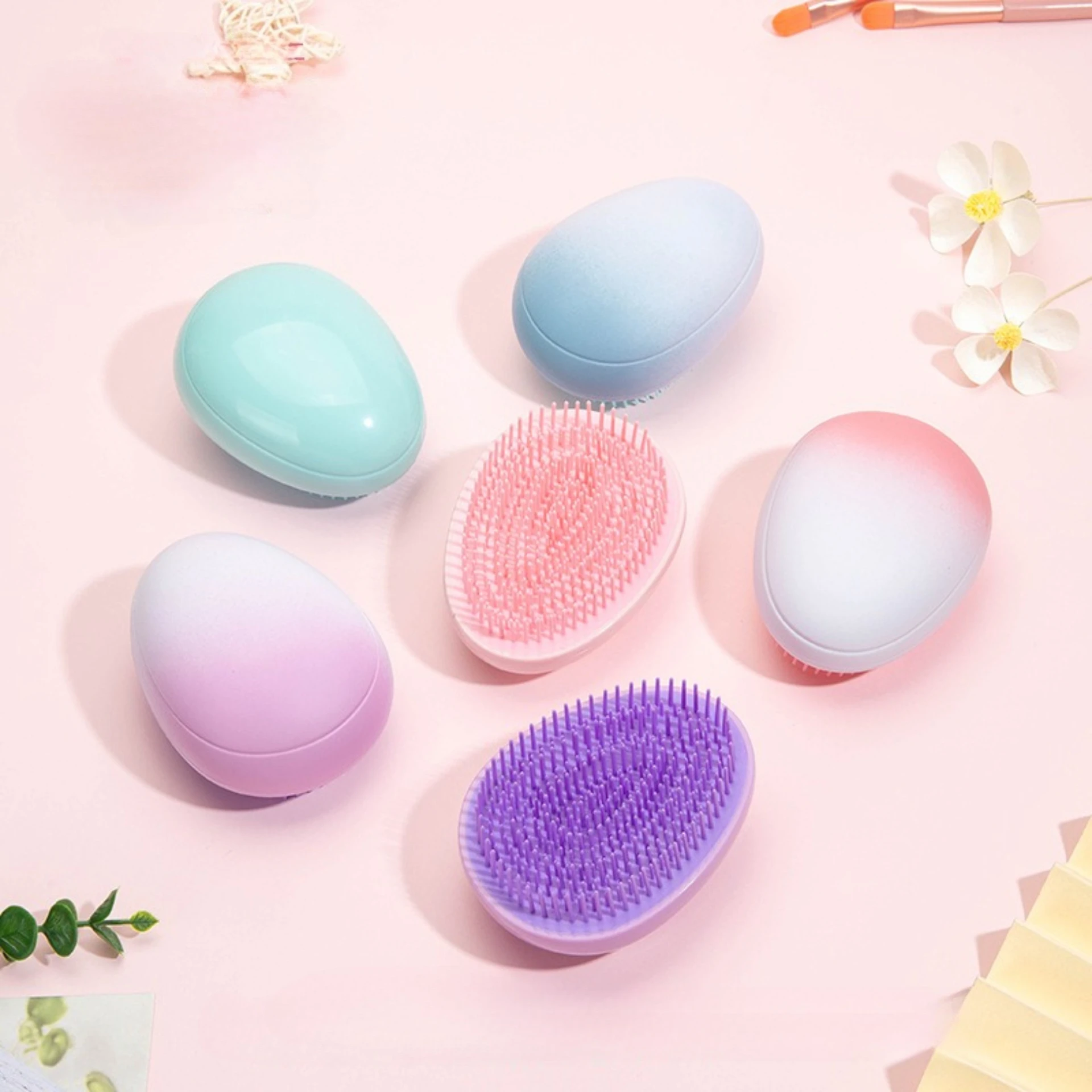 

Gradually change the hair comb without knots Mini children's comb Cute gift Cartoon egg comb Smooth hair massage
