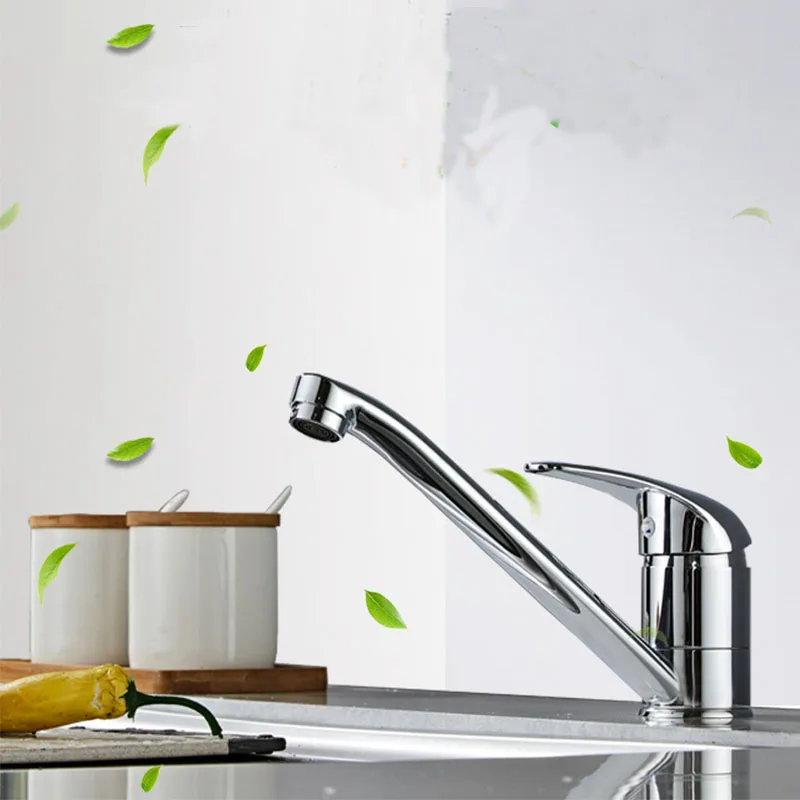 Robinet de lavabo de salle de bains en alliage de Zinc, modèle court, robinet d'évier de cuisine, mélangeur de lavage chaud et froid, robinet de grue, robinets d'évier rotatifs à 360 degrés