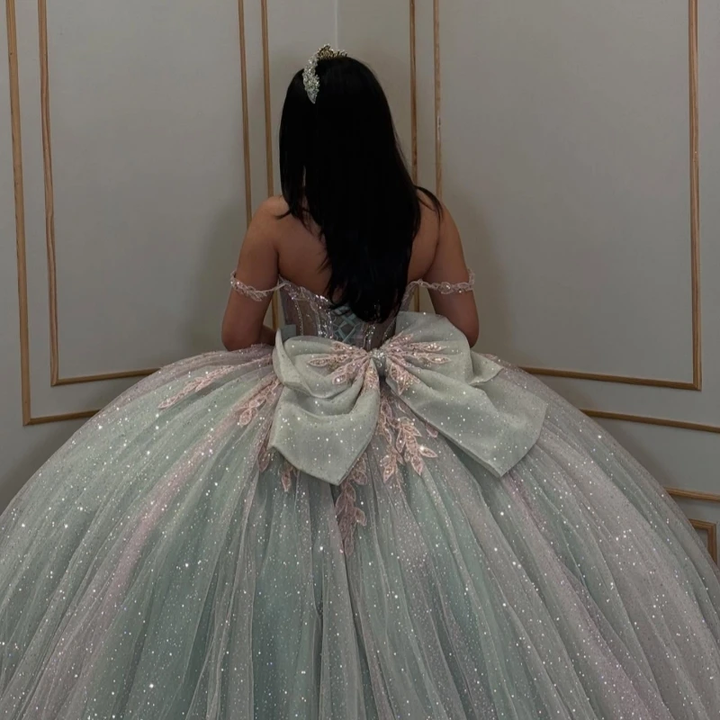 Aqua Blue Shiny Princess con spalle scoperte Abito dolce 16 Abiti Quinceanera Applique Perline di pizzo Corsetto in tulle Gilet per feste di compleanno