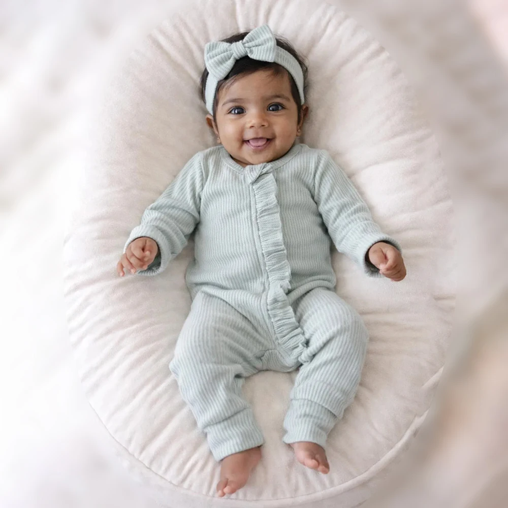 Newborn Photo Props Ribbed Knit Romper with Ruffle Front and Bow Headband Baby Girl Photography Outfit