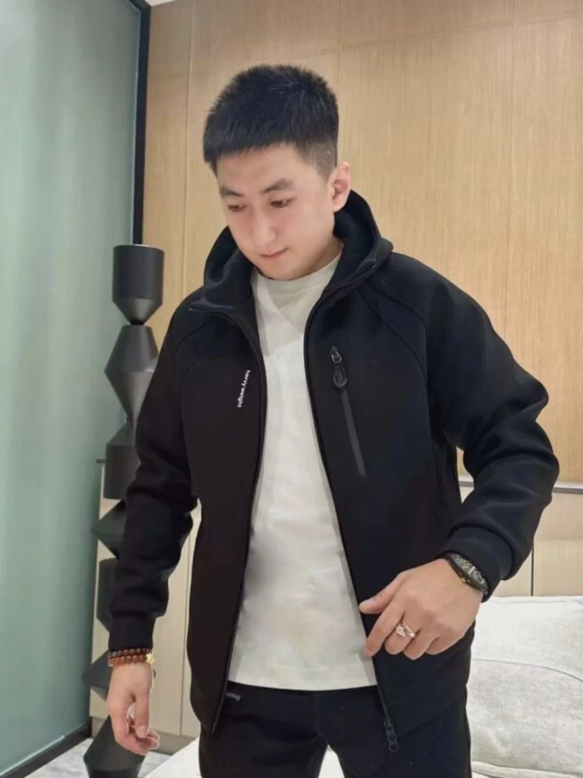 

Мужская осенне-зимняя толстовка с капюшоном на молнии Jaet, свободная дышащая модная универсальная длинная све, молодежная Thiened Fce на подкладке...