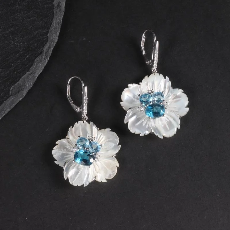 Luxury brand genuine real jewels INS Wind Small Fresh Temperament Gift for Girlfriend Shell Natural Topaz Flower Earrings New St