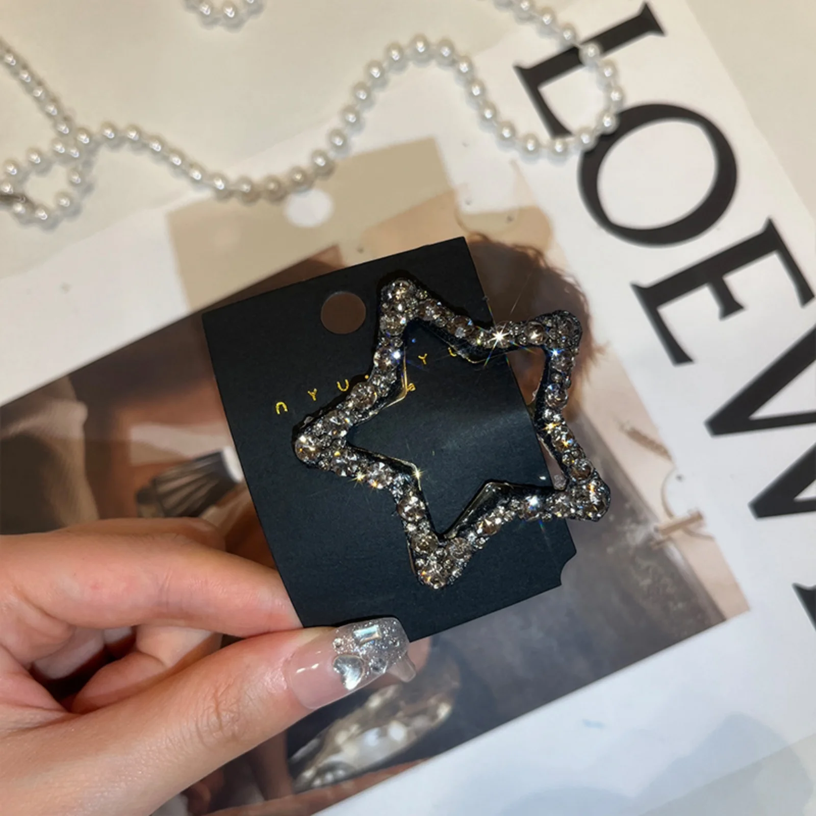 1/4 Stück Strass-Stern-Haarspangen für Damen: Stilvoller Haarschmuck zur Verbesserung Ihrer Hochsteckfrisur, ideal für Partys und die tägliche Aussehen – Detail 1
