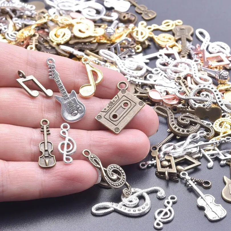 50 stks/partij Vintage Willekeurige Diy Bulk Viool Gitaar Muzieknoot Charms Gemengde Hip Hop Muziekinstrumenten Microfoon Hanger Sieraden