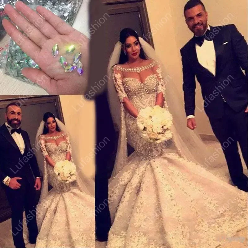 Vestidos De novia De sirena De cristal con cuentas De lujo árabes De Dubái personalizados, vestidos De novia campestres De media manga larga con cuello redondo