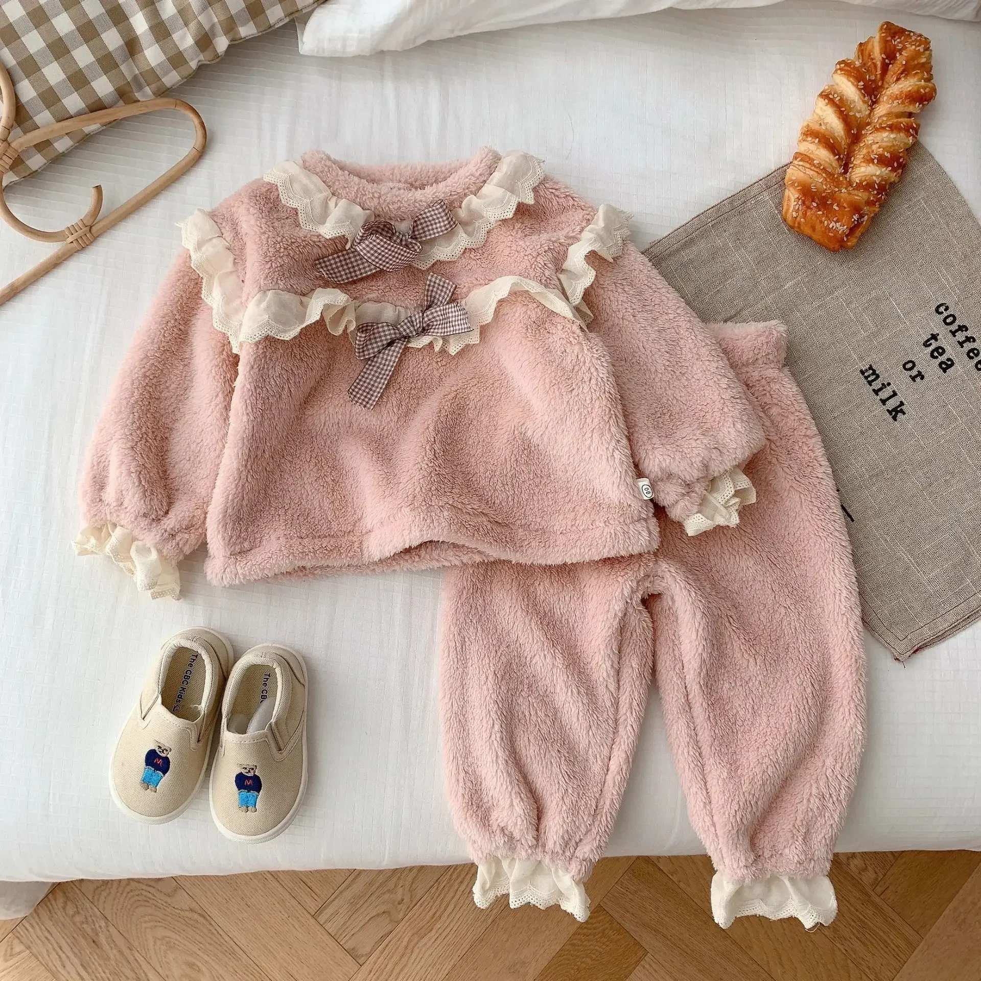 

Kids Children Girls Fleece Bow Ruched Pajama 0-5Y 2023 Winter New in Warmth Clothing Set 2pcs Top + Pants Baby Toddler Homewear