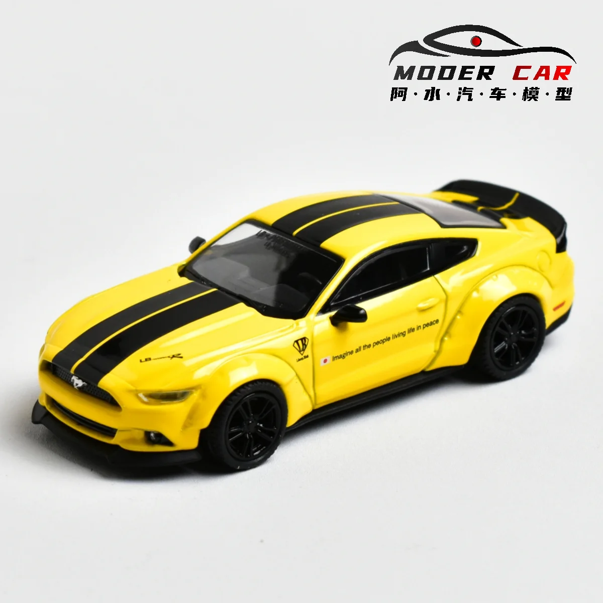

Литая под давлением модель автомобиля MINIGT TSM 1:64 1077 Mustang