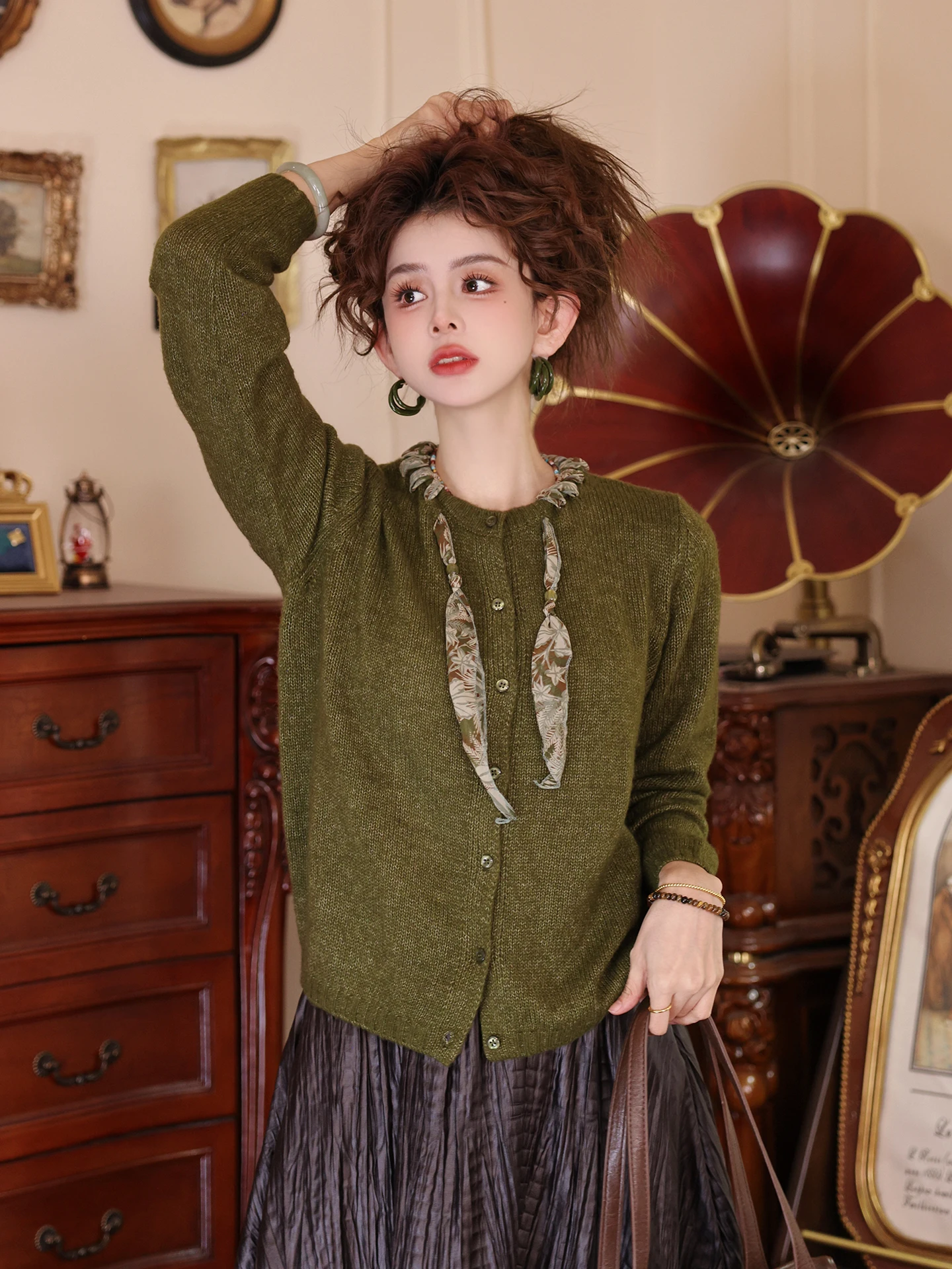 

Loose Long Sve round Ne Knitted Sweater with Silk Scarf for Women Autumn Winter New Sle Chen Jieli Mountain Wild Plum