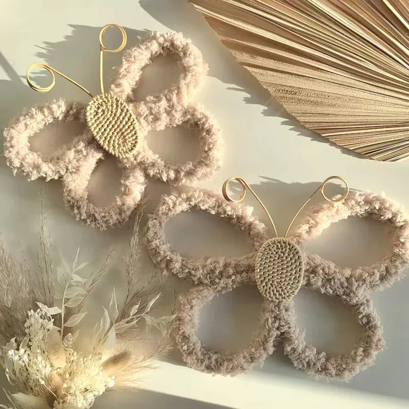 2 PCS Butterfly Wall Decor Daisy Flower Boho Nursery Wall Décor Bohemian Macrame Rattan Wall Hanging Room Decor for Teen Girl