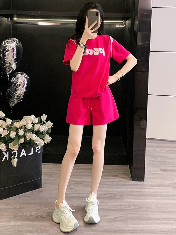 

Модный комплект уличной спортивной одежды: женская футболка с коротким рукавом и шорты, двухсоставный комплект, розовый, хлопковый, с круглым вырезом, пуловер