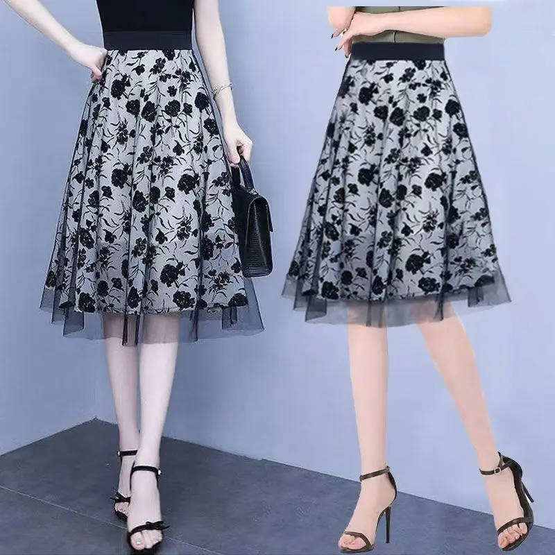 

High-waisted Lace Skirt for Women's Spring Autumn New Slim Mid-length Mesh Umbrella Skirt Winter A-line Skirt