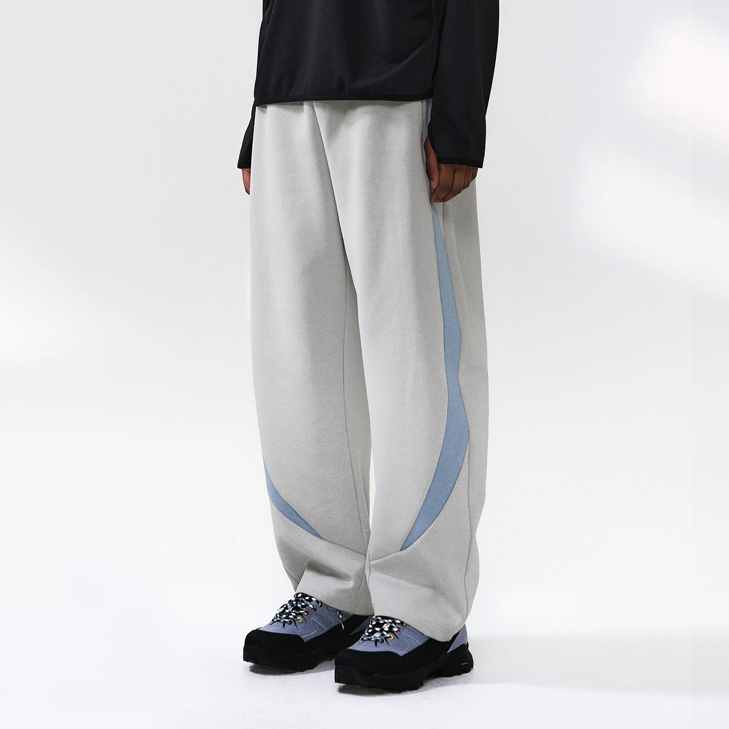 التضخم 2025 الخريف الرجال كتلة اللون منحني هيم ركض 330GSM عالية تمتد متماسكة السراويل الأمريكية رياضي بناطيل كاجوال