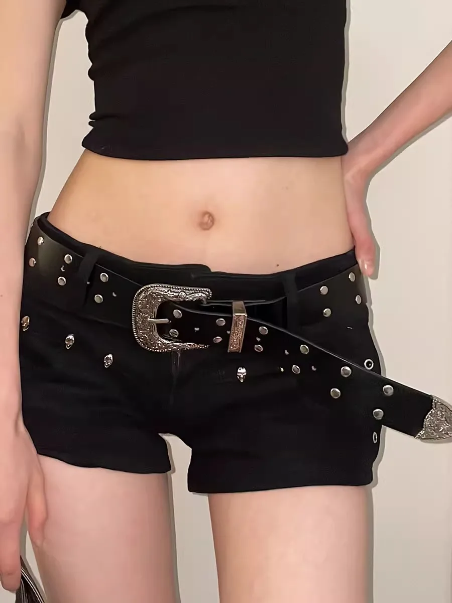 Heavy Retro Rivet Belt Women\'s Fashion Personality High-End With Jeans 2024 New Belt Trend