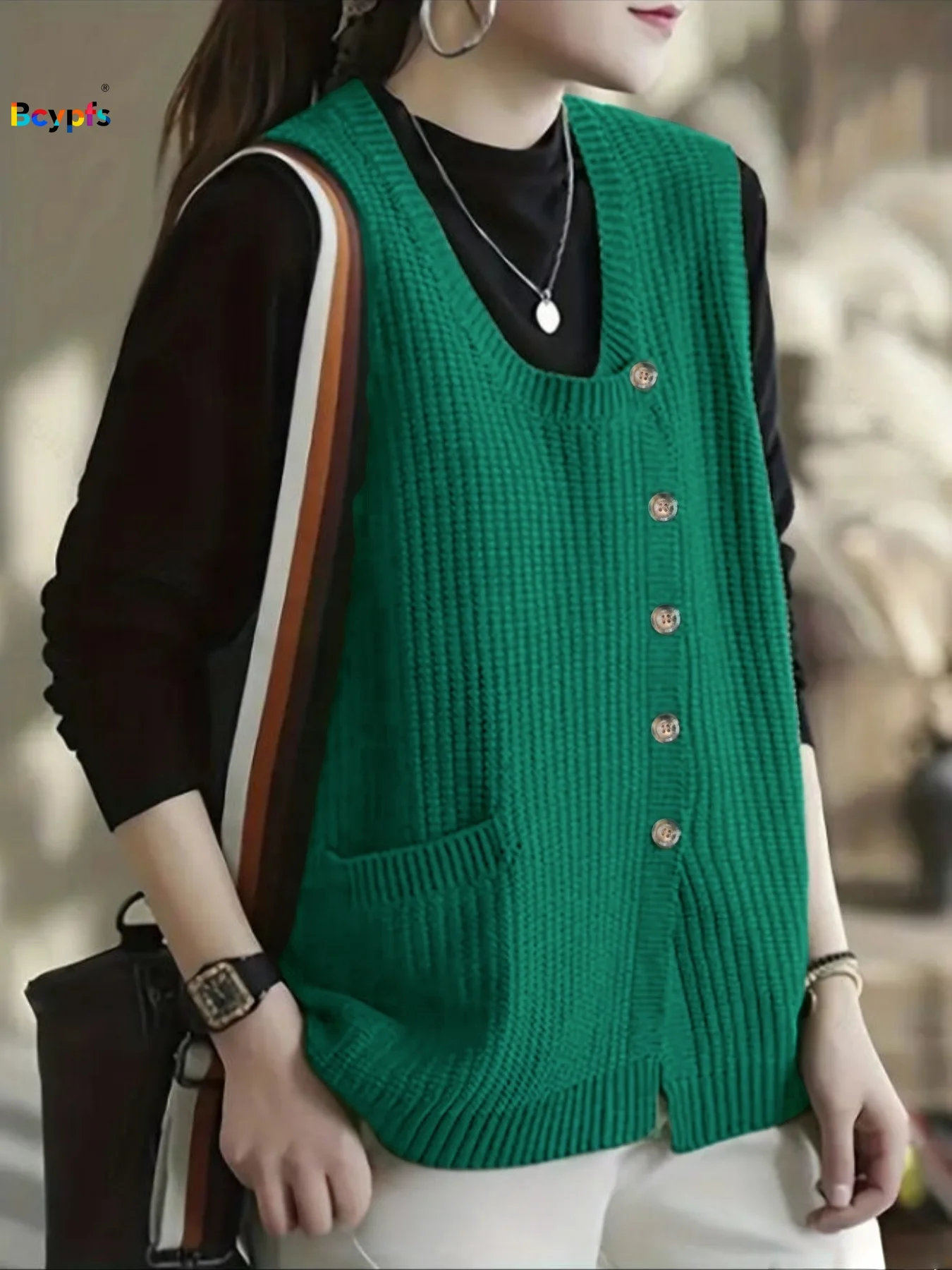 

2026Green Loose Knitted Vest for Women V Neck Button Down Sleeveless Sweater with Pockets Casual Daily Wear Knit Gilet