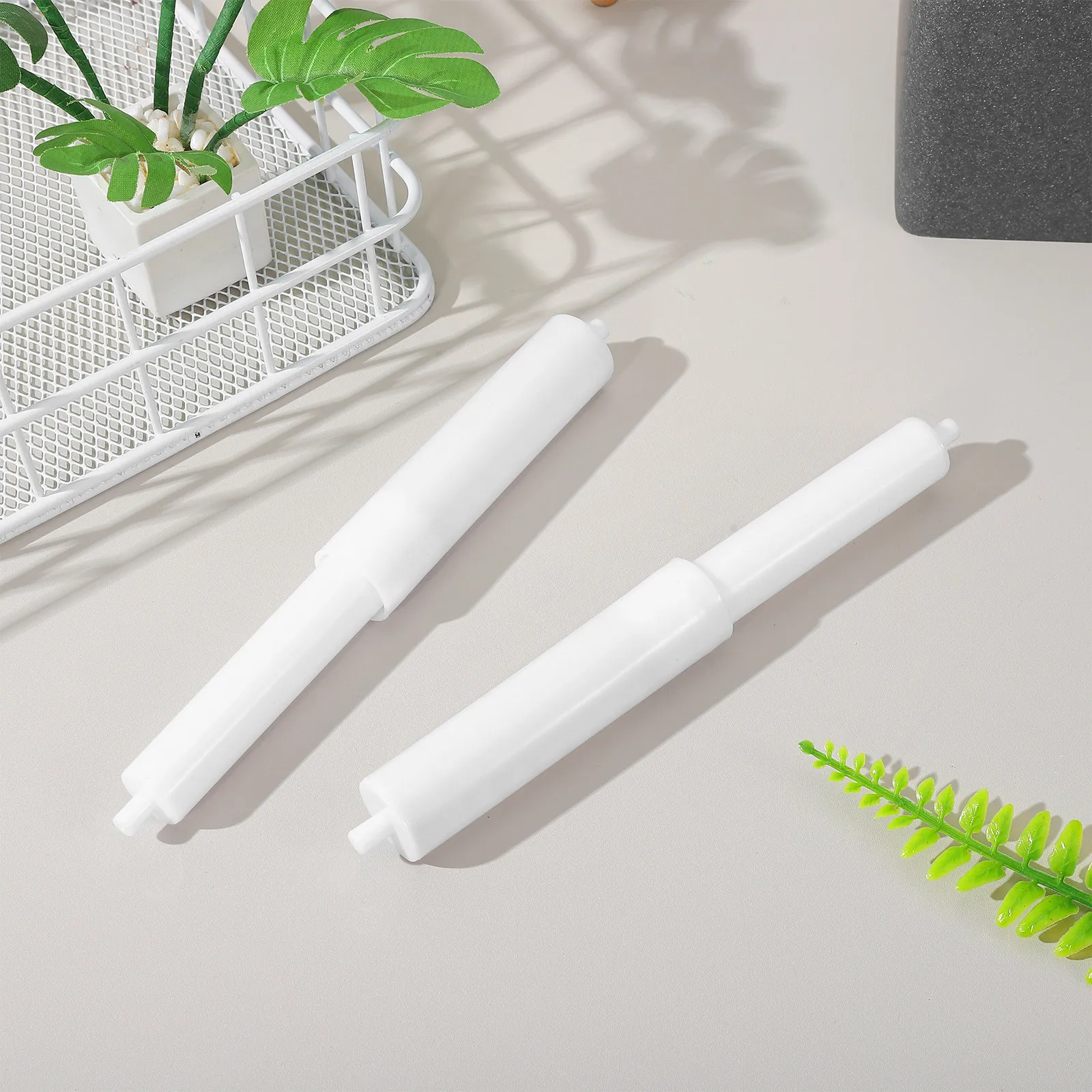 2Pcs Toilet Paper Holder Roller Replacement Spring Loaded Plastic Rod Easy Install Retractable Paper Roller Bathroom Accessories
