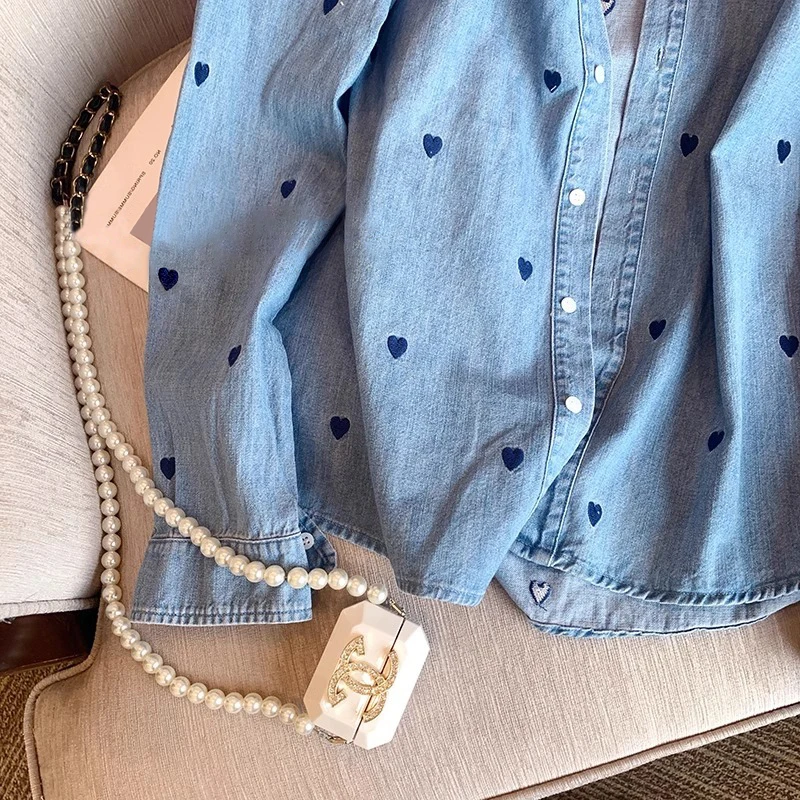 Damska bluzka dżinsowa w stylu retro, z dekoltem w kształcie serca, długa, na wiosnę i jesień, cienka, miękka, wyszczuplająca, zwiewna, codzienna.