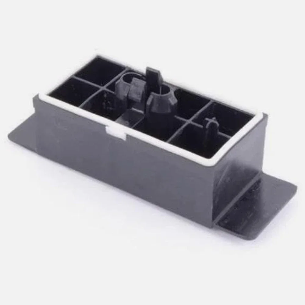 For A6 For C7 For A7 FRONT JACK SOCKET PAD UNDER CAR SUPPORT 4G0802845 Support Block Lifting Pad Base Clip Buckle