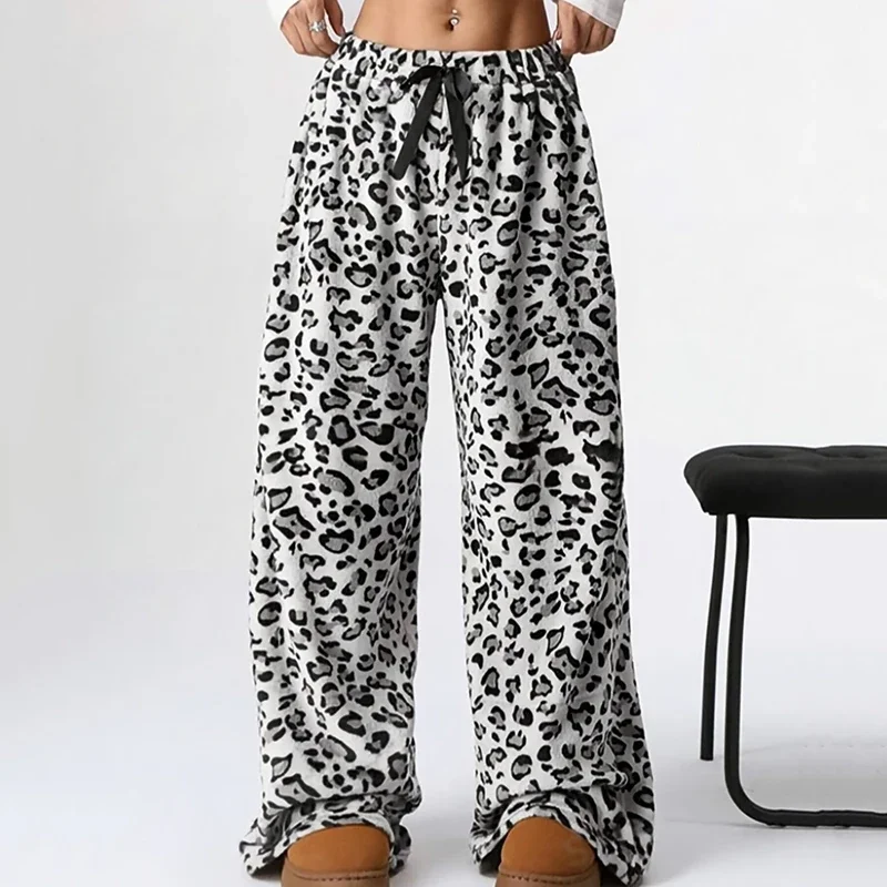 Damskie spodnie dresowe z polaru w kamuflażu, spodnie z szerokimi nogawkami w panterkę, wszystkie rozmiary dostępne, wygodne, elastyczna talia, włókno poliestrowe.