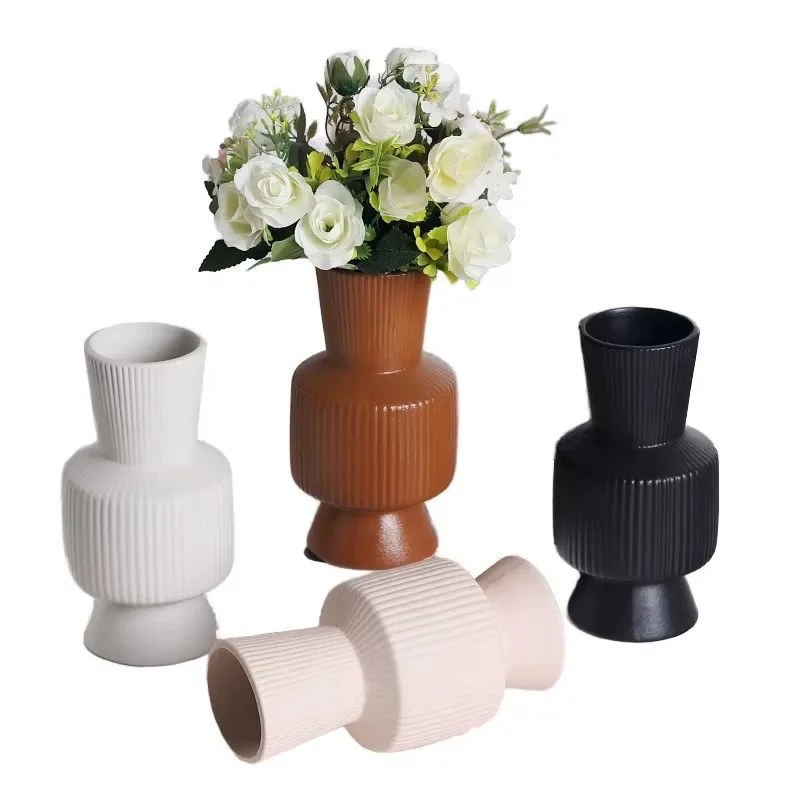 Modern Color Ceramic Vase Creative Design Decorative Vase Accept Customized Home Decoration
