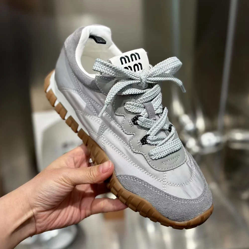 Genuine Leather Women Flat Shoes Lightweight Sports Shoes High Quality Ladies Casual Shoes Unique Design Women Sneakers