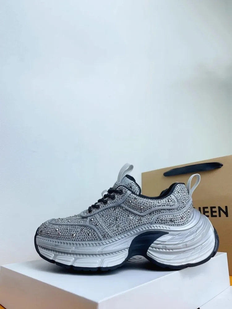 Spring Ladies Breathable Shiny Diamonds Inner Thick Soled Sports Shoes Running Shoes Lace Up Outdoor Training Jogging Sneakers
