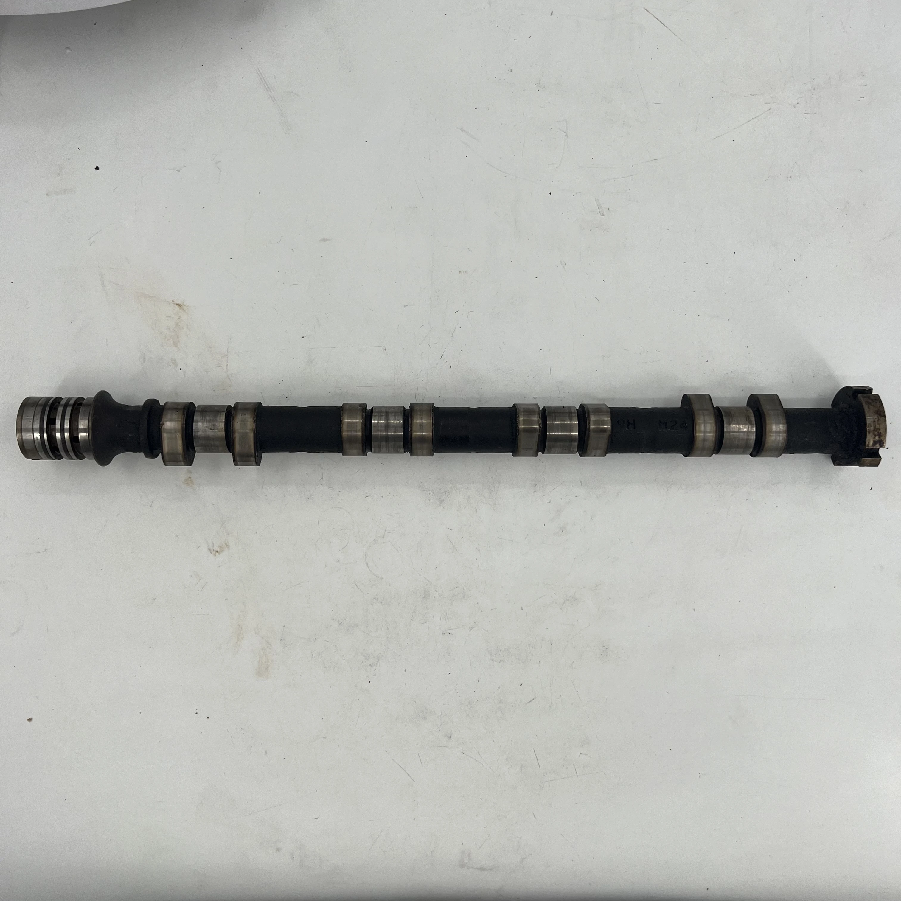 Customized New Camshafts For Regal LE5 LTD 12611996 12604896 Engine Timing Exhaust And Intake Camshafts (Captiva)