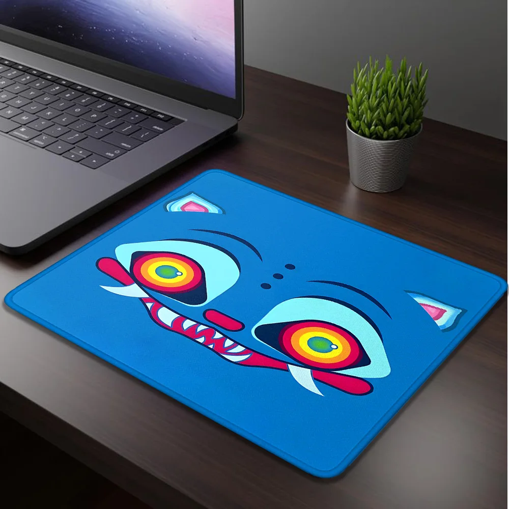 

Small Mouse Pad Weird Cat Pc Gamer Mausepad Gaming Accessories Keyboard Mat Deskmat Mousepad Mats Mause Pads Desk the Table Mice