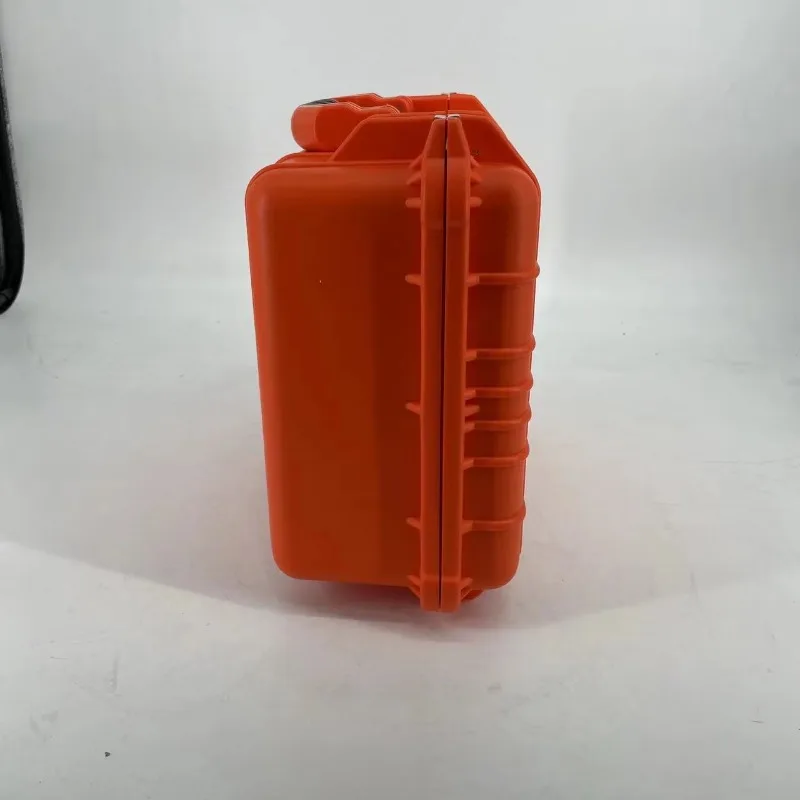 

DPC068 Жесткий водонепроницаемый пластиковый корпус IP67 с пенопластовым чехлом для захвата и ударов