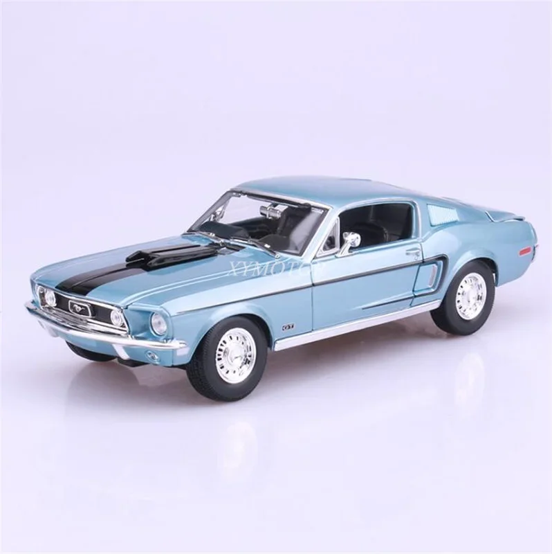 

Maisto 1/18 для Ford Mustang GT 1968, литая под давлением модель автомобиля, игрушки, подарки, синий/белый